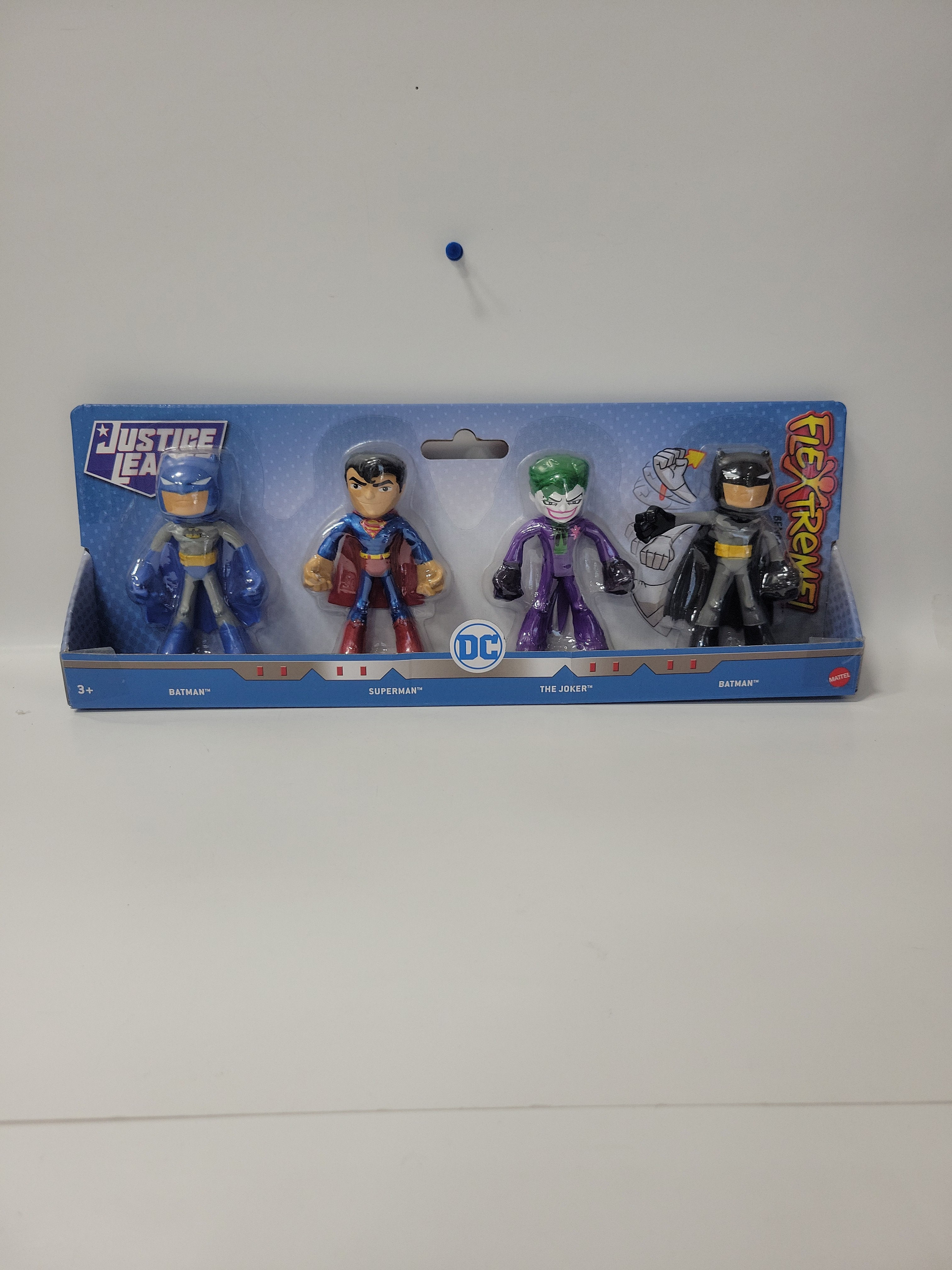 Justice league figurine set