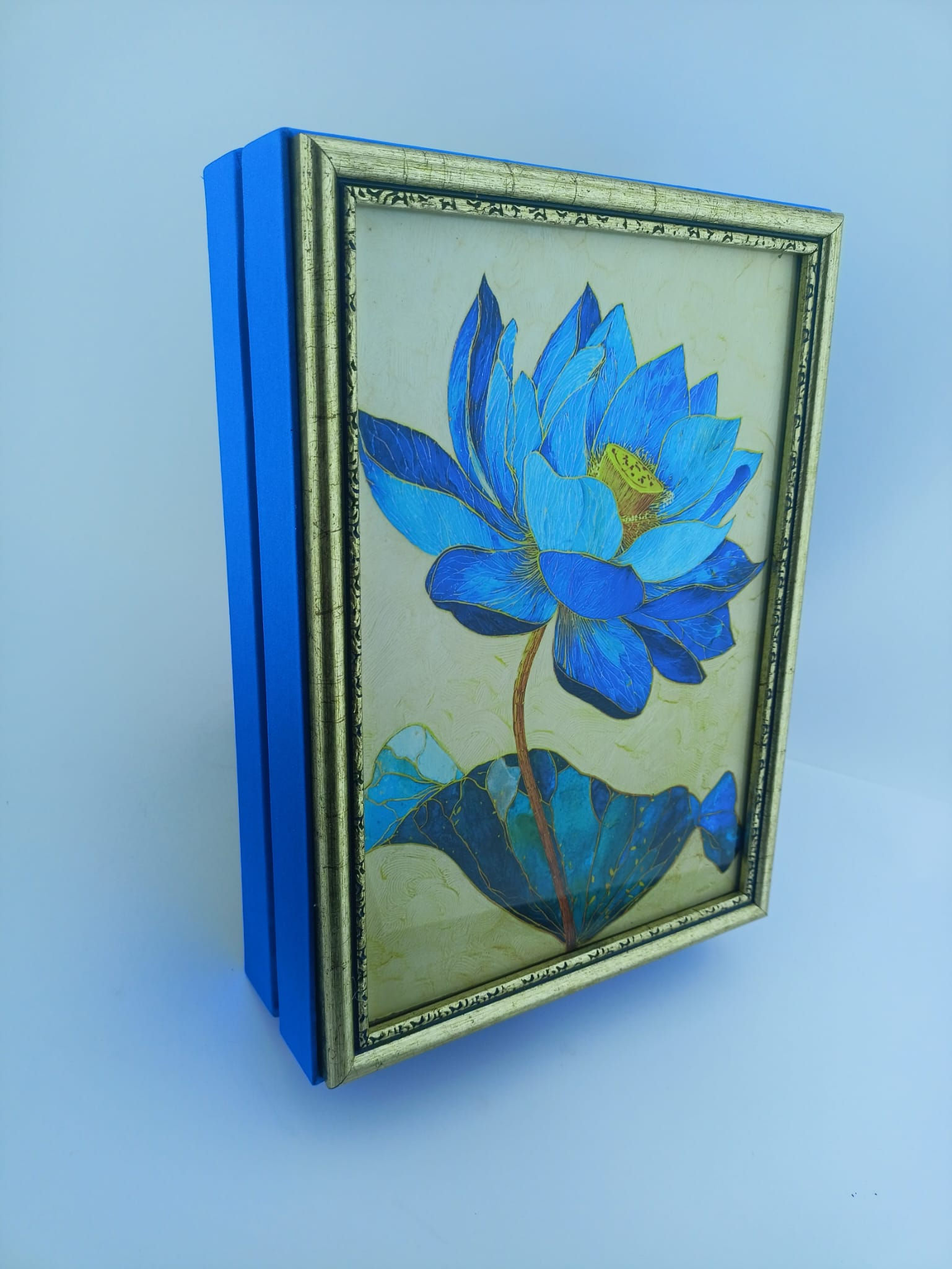 Lotus Çiçeği Özel Çikolata Kutusu