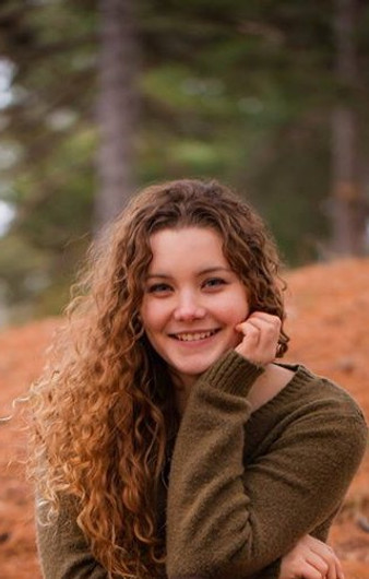 Erica Fardette - Cropped Profile Pic.jpg