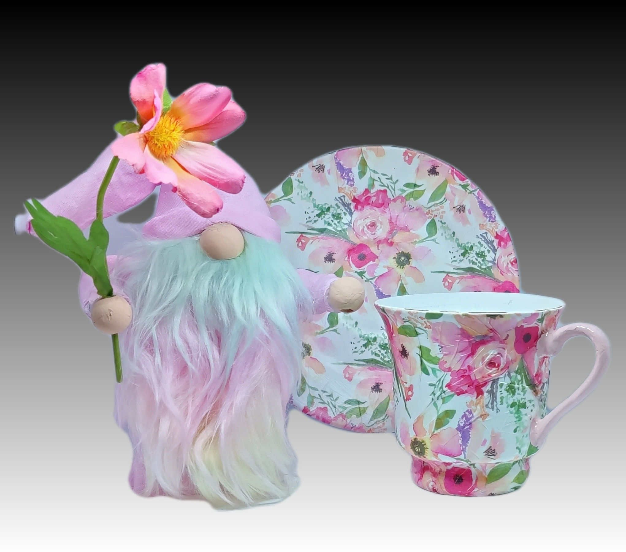 Tea Cup Gnome - Pink Floral