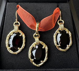 Custom Jewelry Indy Facets Private Jeweler Indianapolis and Carmel Indiana