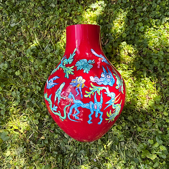 'The birds and the bees(tween)' Vase