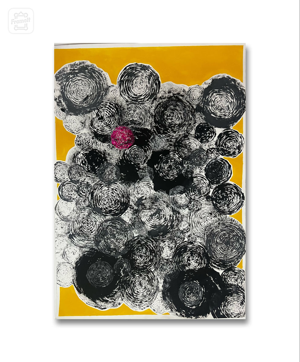 BLACK & YELLOW SPACE
