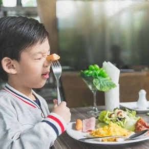 Por que é importante ficar atento à alimentação das crianças?