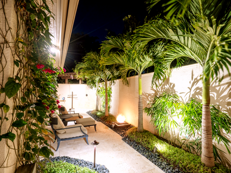 Sprucing Up Your Landscaping for the Holidays