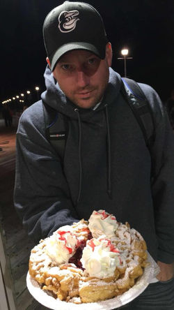 23472128_10212766435667213_5005133256233