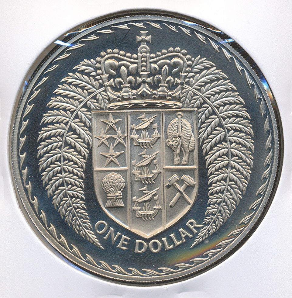 New Zealand 1971 One Dollar $1 Shield of Arms