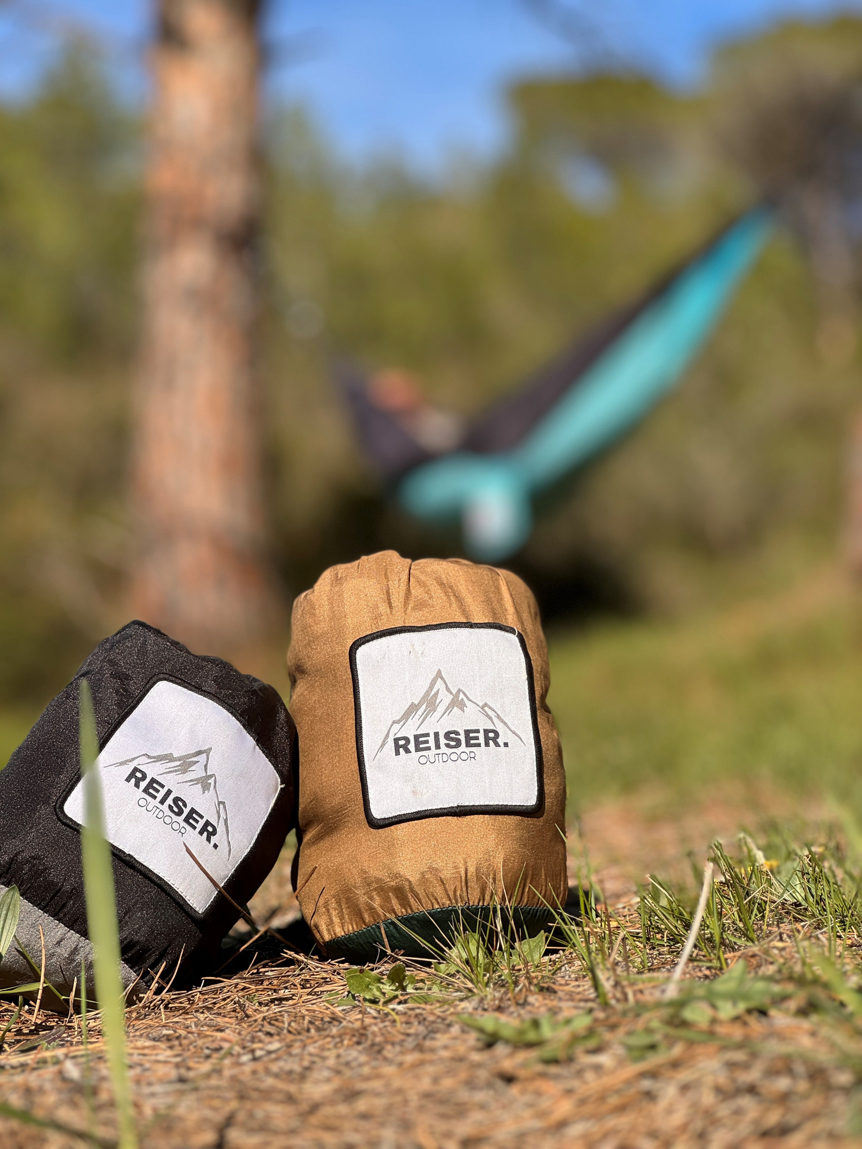 Vanlife & Beach Bundle für Zwei / 2 XXL HÄNGEMATTEN + 1 STRANDDECKE