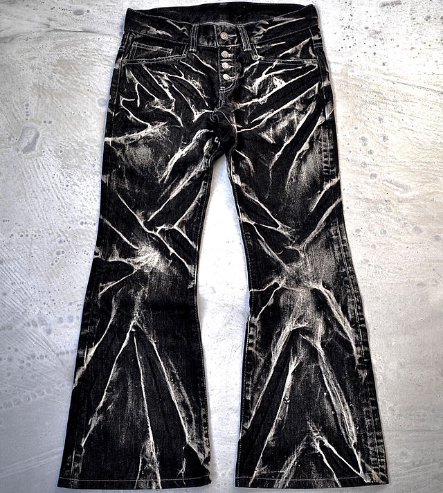 Tornado Mart - Early 00s Shatter Washed Flared Jeans | GosuArchive