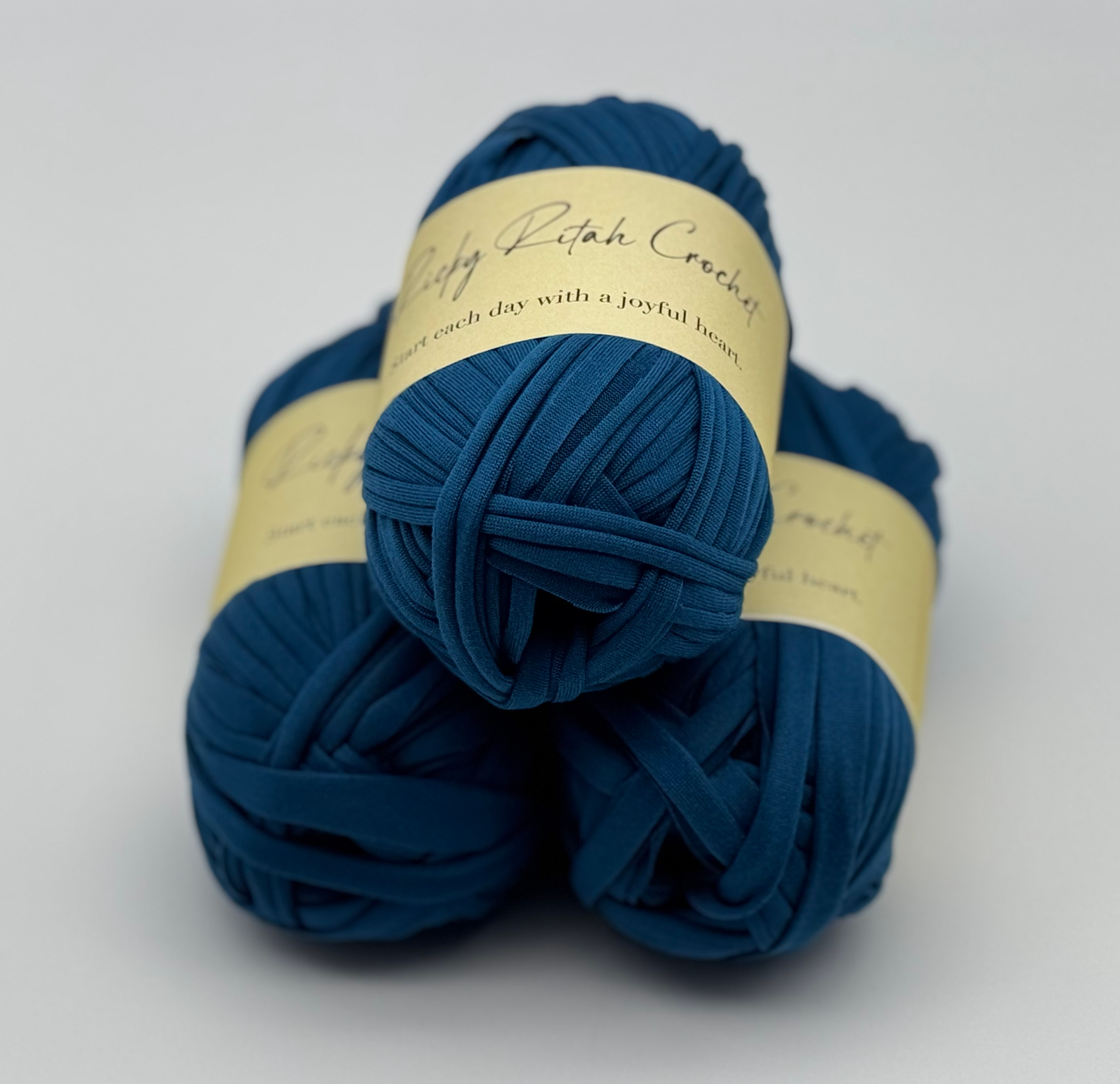 Navy blue yarn