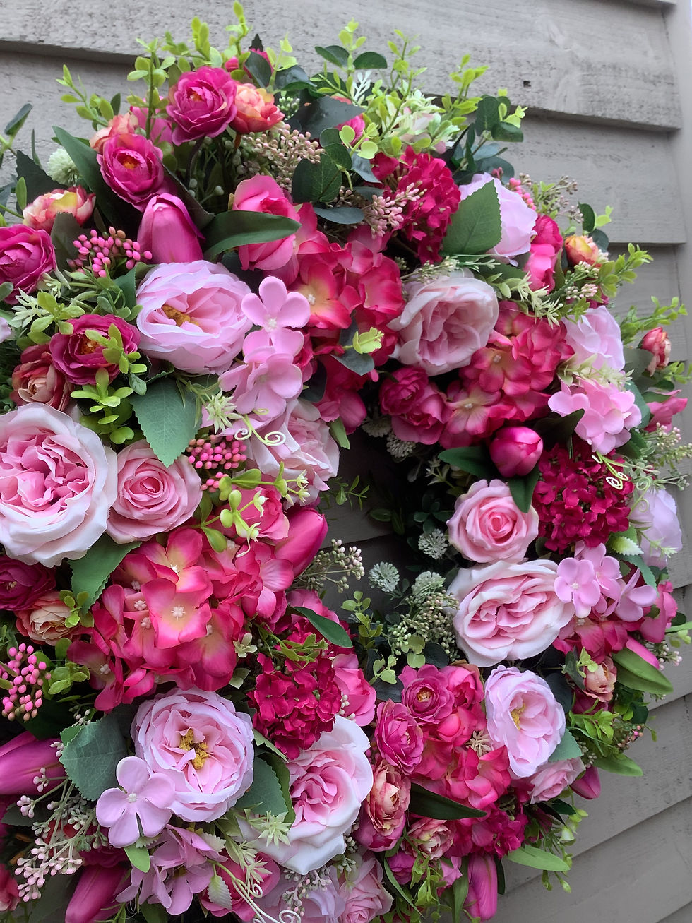 Thumbnail: “Tamara” matching hanging baskets available   