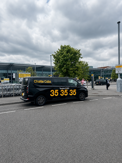 Charlie Cabs 8-seater providing airport transfers from Taunton and Somerset to Heathrow Ai