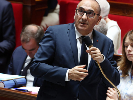 Plus de 500 000 signatures contre la présomption de légitime défense des policiers : un débat relancé à l’Assemblée