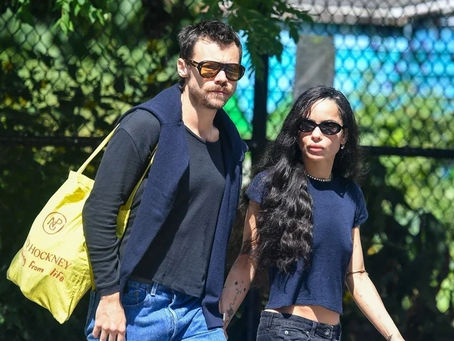 After a wave of engagement rumors, Harry Styles and Zoë Kravitz are once again sending social media into a frenzy over their secret winter plans.