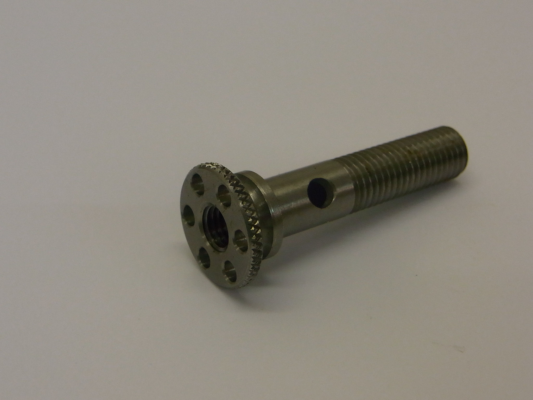 B5D - Oil Union Bolt M9 x 1.25, 40mm