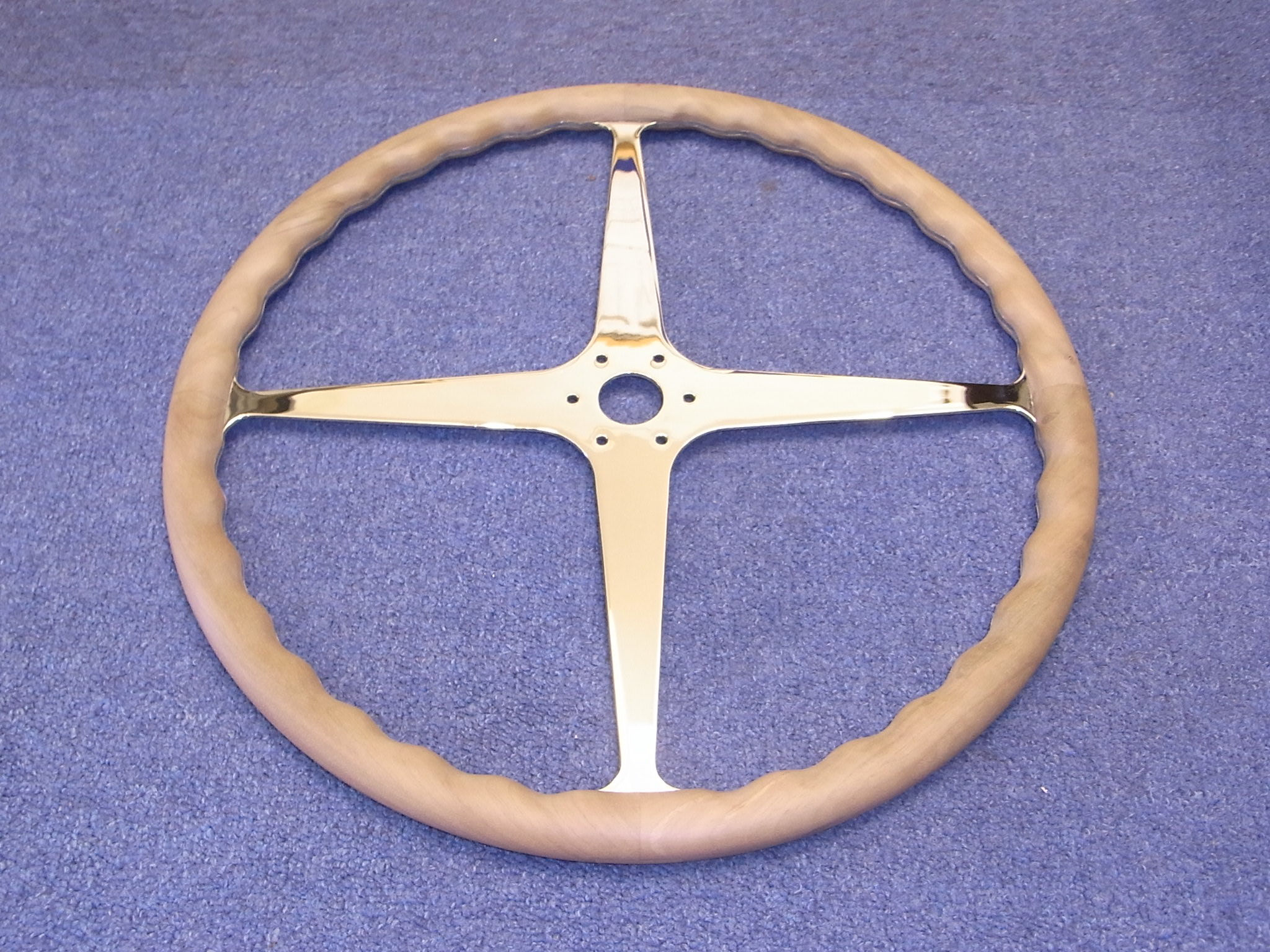 C18 - Steering Wheel, Nickle Plates Centre, Walnut Rim