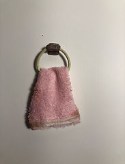 towel rack.JPG