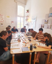 Interactive German lesson with students at DerDieDas