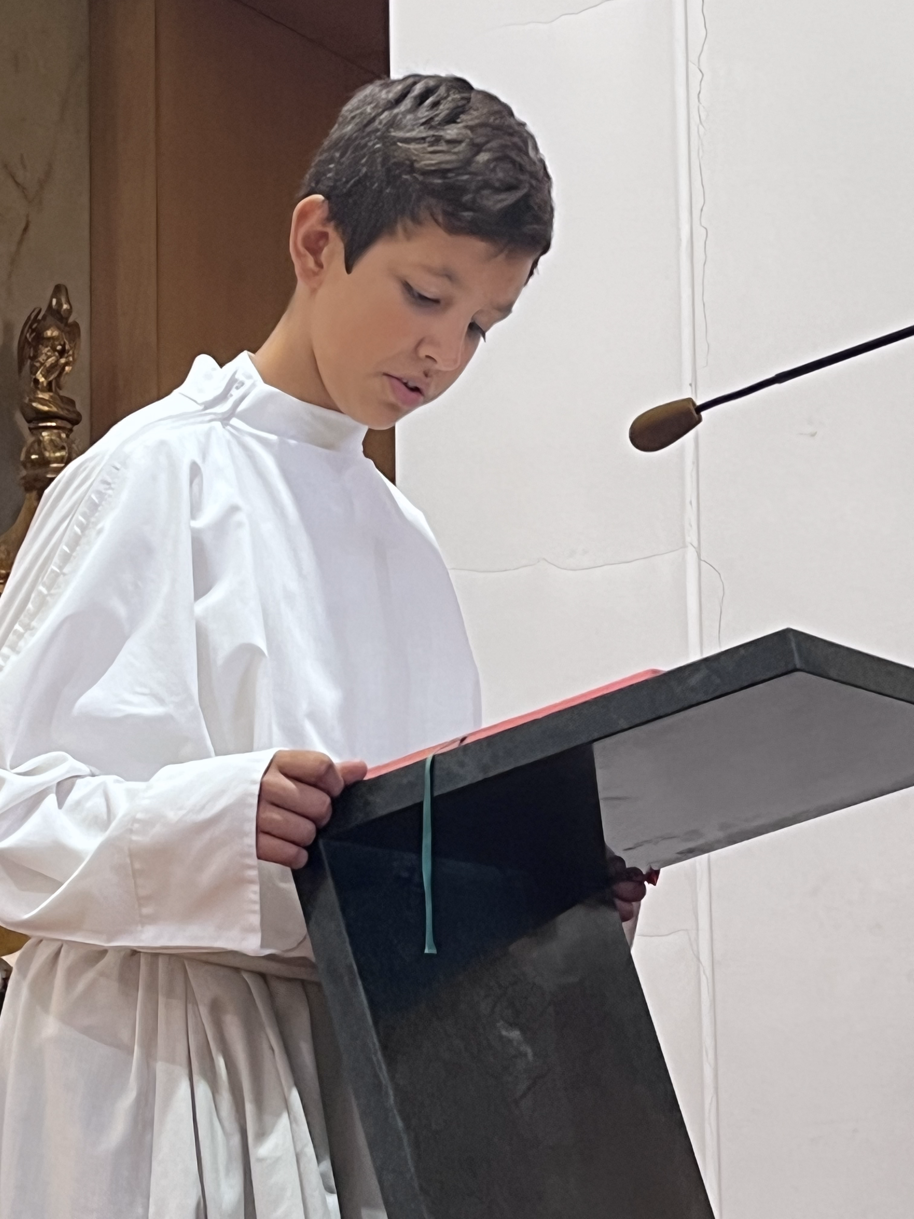 Aluno lê ação de Graças