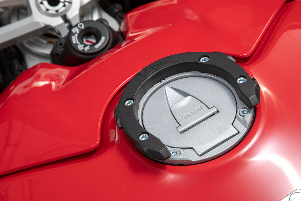 SW Motech EVO Tankring Ducati für Tank ohne Schrauben