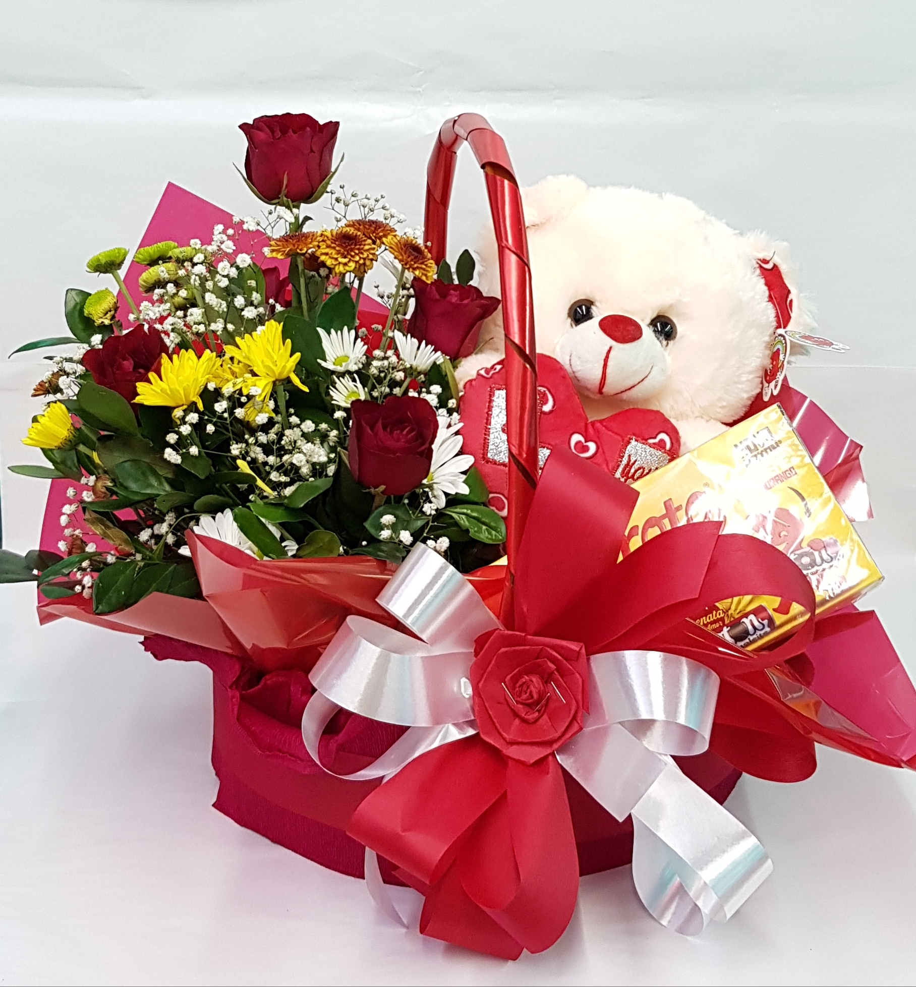 Cesta de Chocolate Flores e Urso