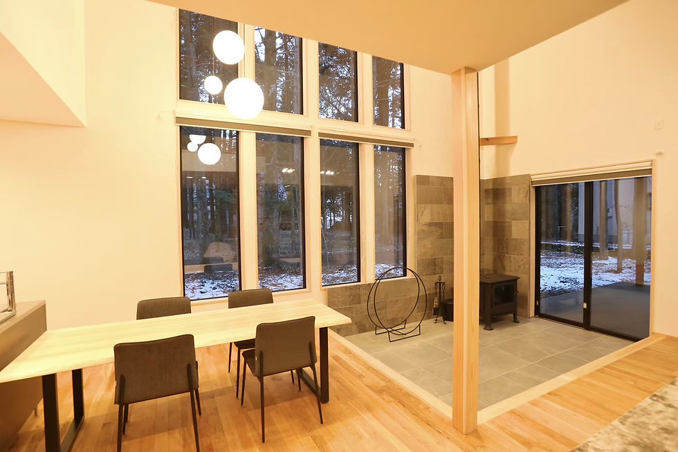 甲山の家 ダイニング2