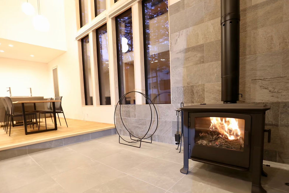 甲山の家 薪ストーブ1