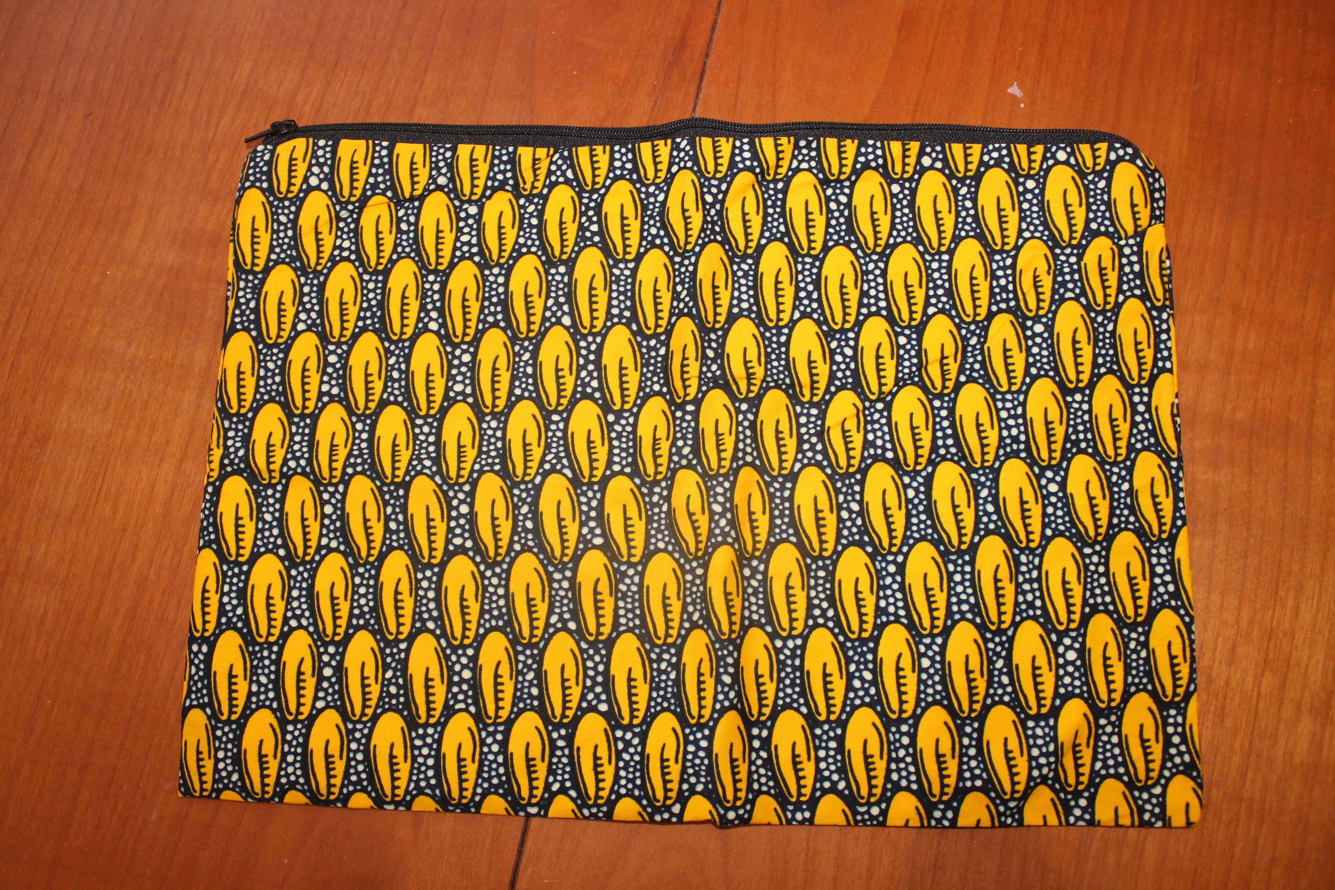 POCHETTE CORI