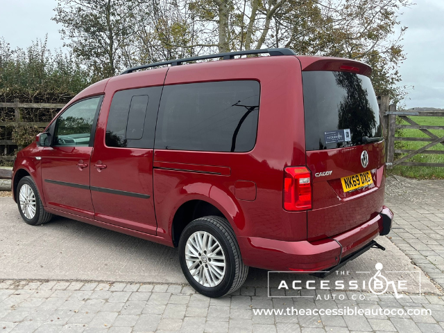 Thumbnail: 2019 - VW Caddy Maxi Life 2.0 C20 TDI - 4 Seater - WAV