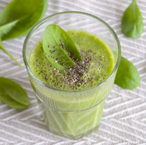 Spinat-Kiwi-Smoothie mit Cashew