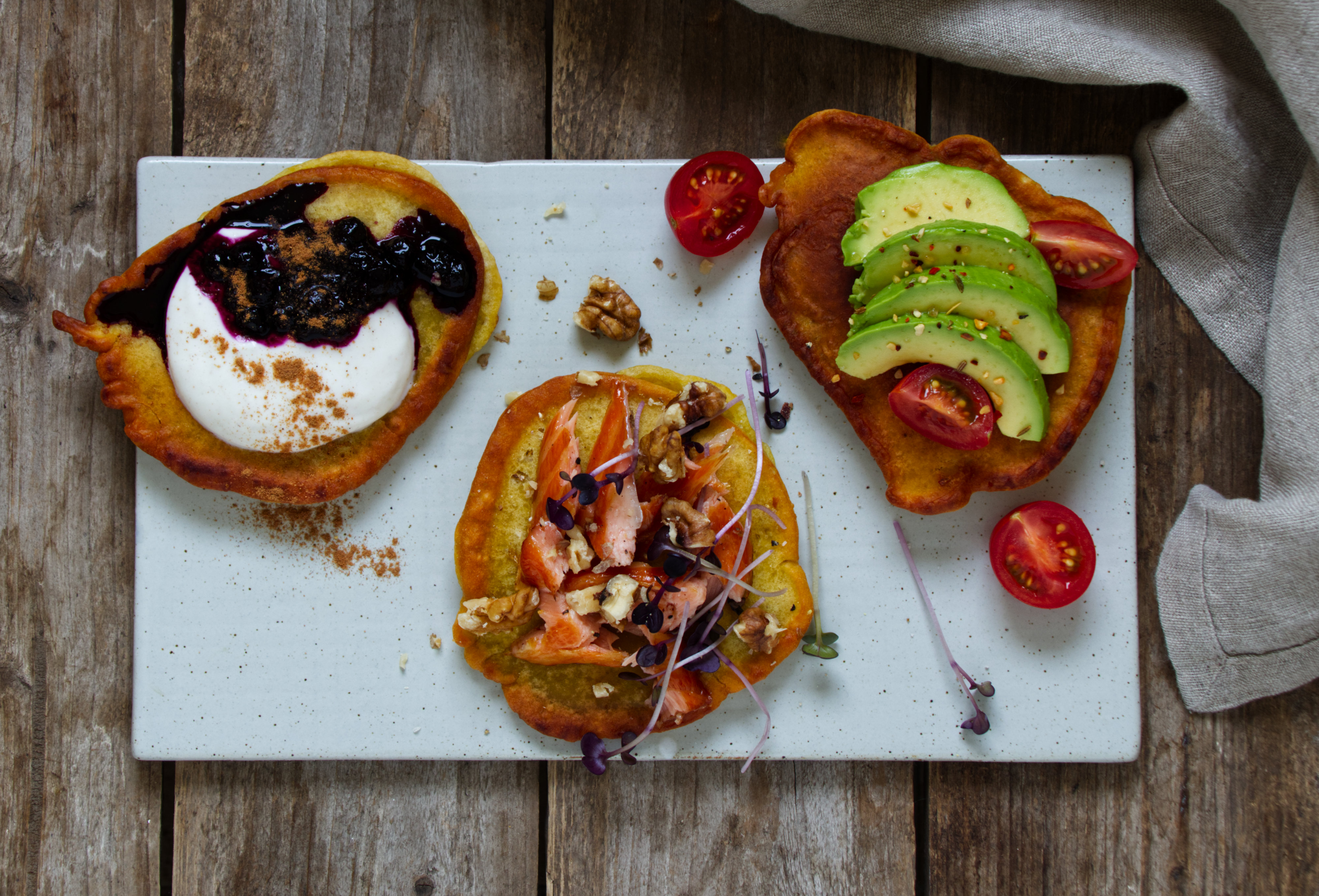 Dinkelpancakes mit verschiedenen Toppings