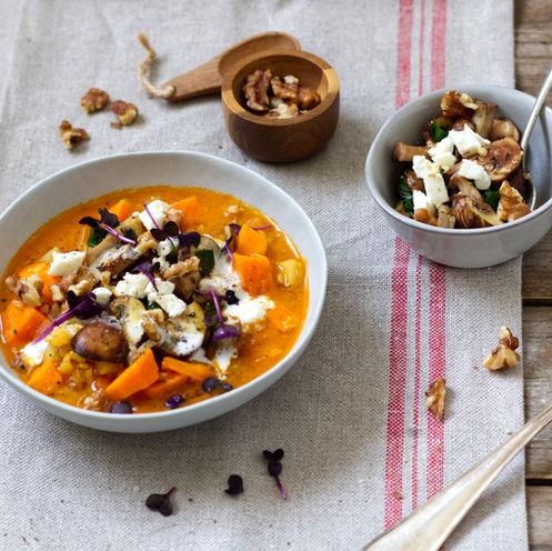 Süßkartoffel-Linsen-Suppe mit Champignons