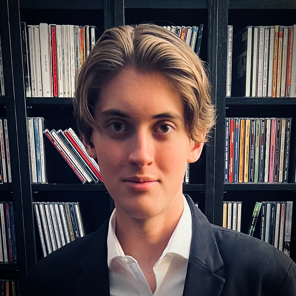 Head shot of Julian, the instructor for Code Diversions