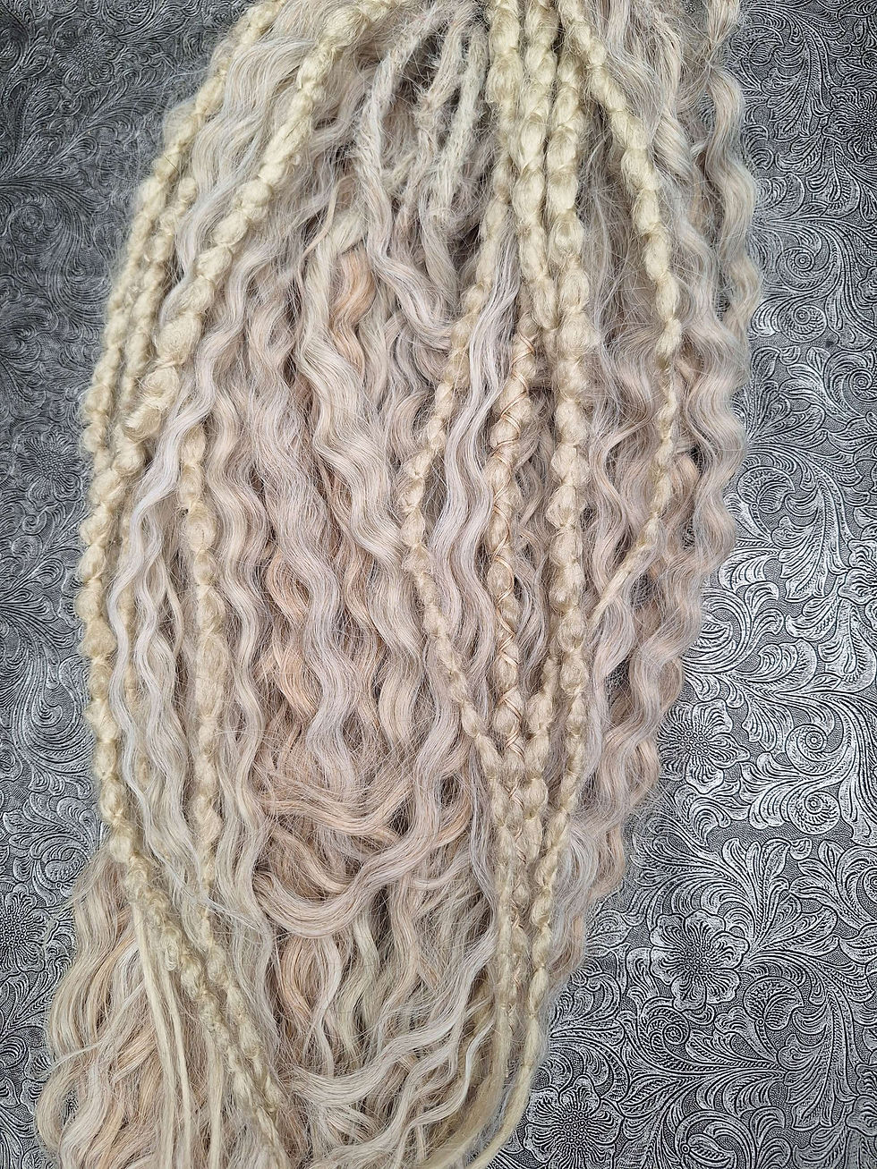 Miniaturbild: Curly Hair Blond