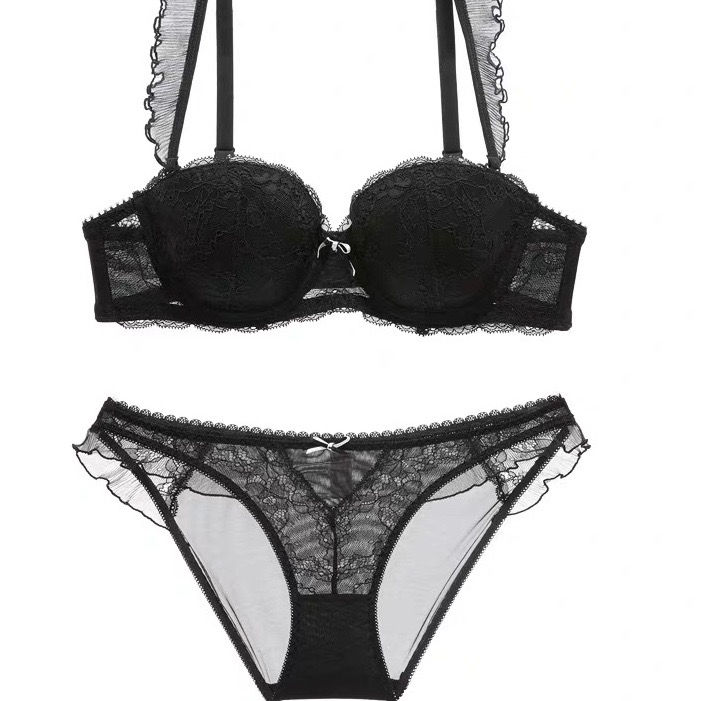 Thumbnail: 𝔖𝔢𝔠𝔯𝔢𝔱 𝔊𝔞𝔯𝔡𝔢𝔫 𝔅𝔯𝔞 𝔖𝔢𝔱