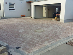 Pflasterbau der Firma Lorenz Bau bei einem Kunden