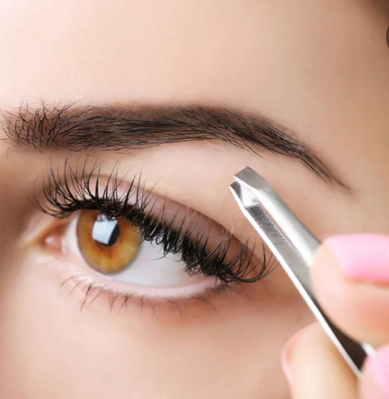 الصورة المصغرة: تنظيف حواجب
