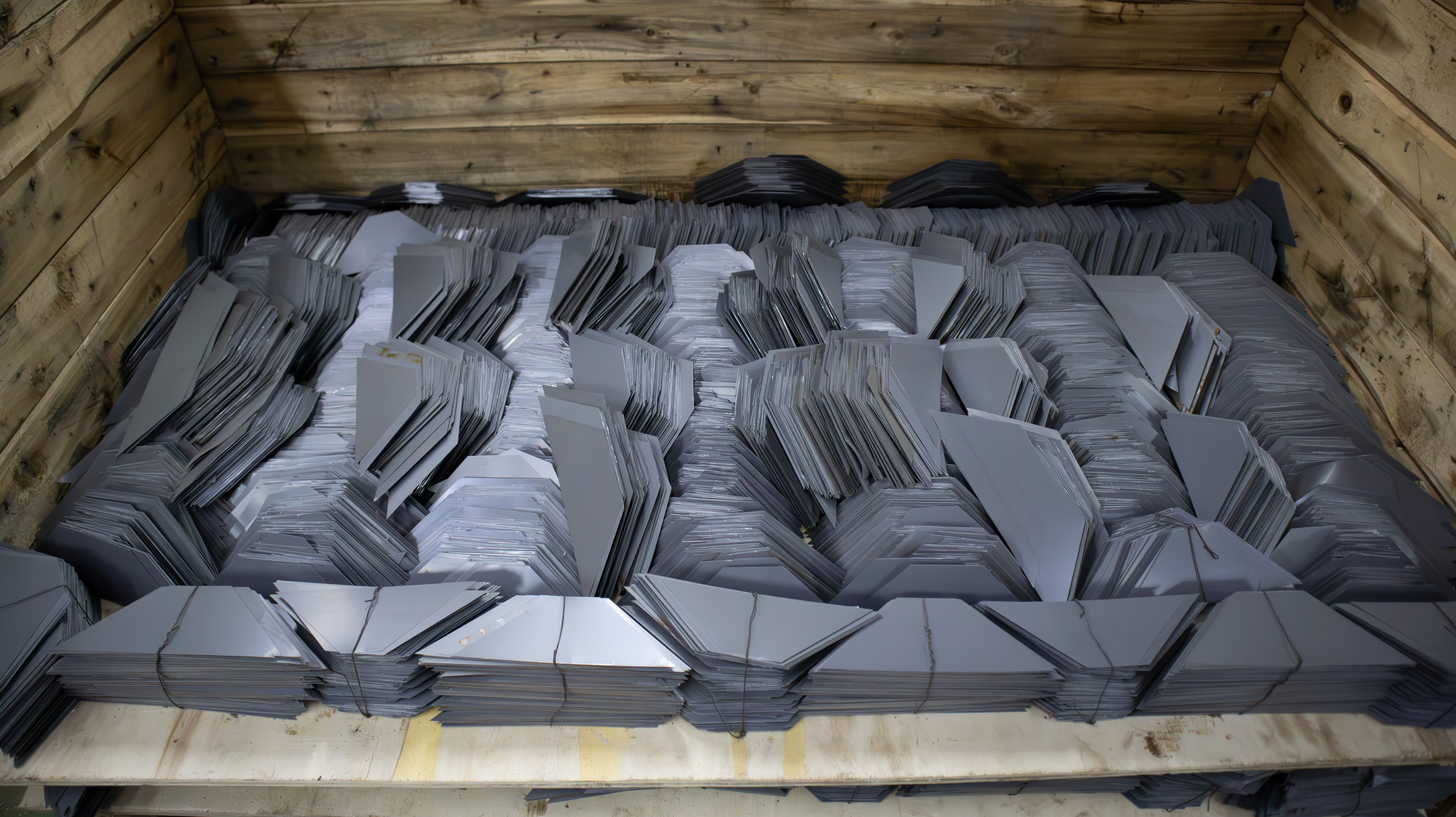 Tôn silic tam giác