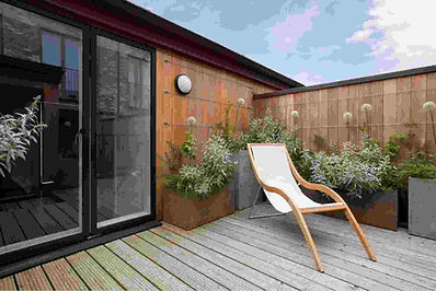 Deck KiBi Renovations Toronto-min (1).jpg