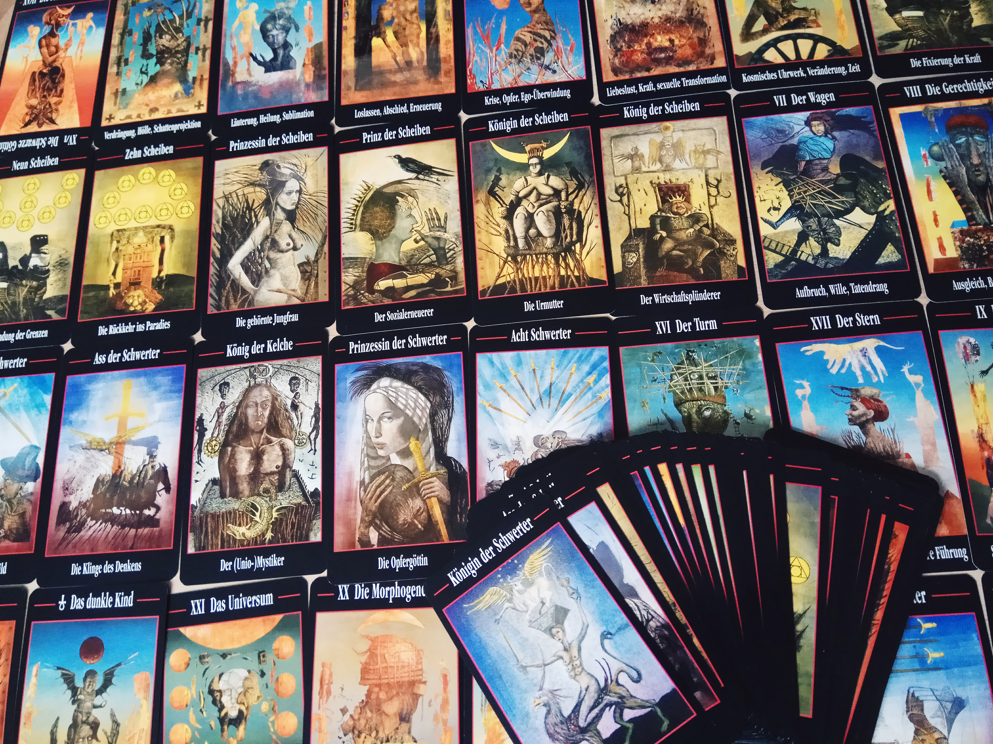 Der Akron Tarot