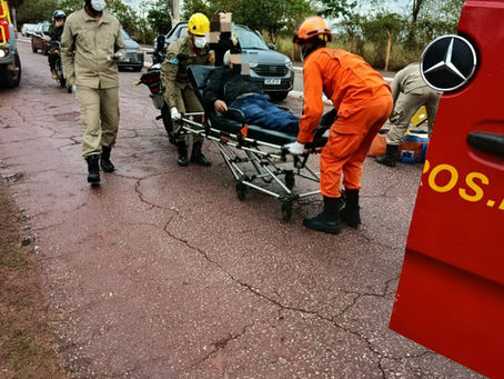 Chuva causa queda de moto e deixa duas pessoas feridas entre Corumbá e Ladário