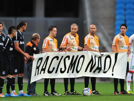 Reação ao racismo contra jogadores negros na Copa vai além do futebol