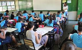 Educação em Foco: Campanha em Ladário Busca Excelência