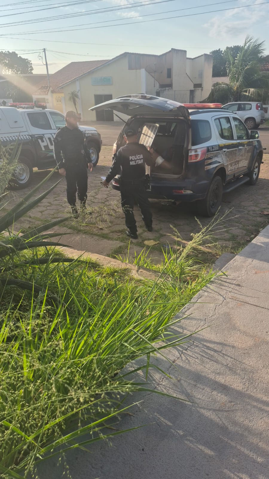 Homem é preso após suposto descumprimento de medida protetiva em Ladário
