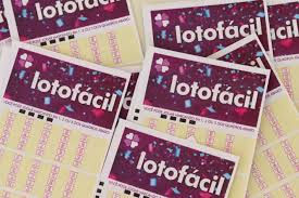 Quatro apostas dividem prêmio principal da Lotofácil 3623