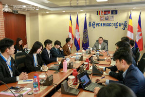 Special Capacity Training on "Get to Know Ourselves So We Understand Where to Go and What to Do."