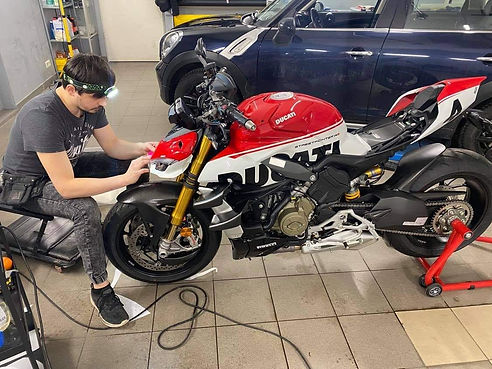 ppf apsauga motociklams.jpg