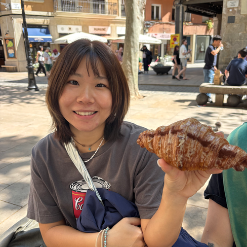 Mascarpone-filled croissant from Hofmann Barcelona.