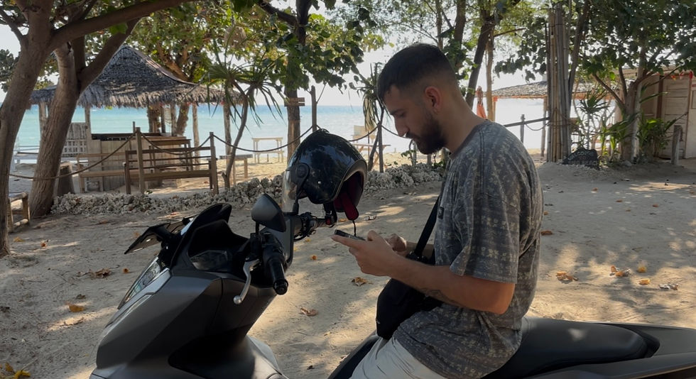 Scooter rental in Lombok to explore the island freely