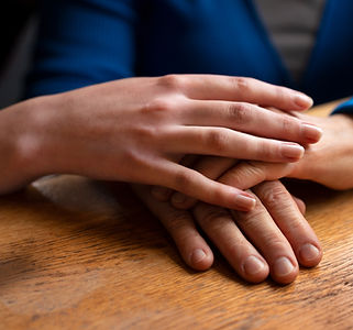 hands-holding-each-other-support_edited.jpg